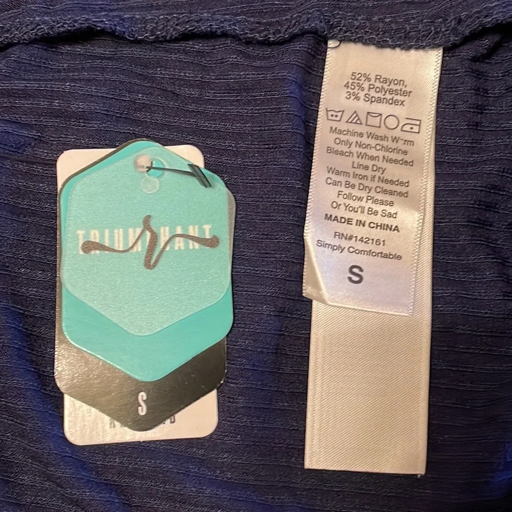 LuLaRoe Rise Triumphant Tank Navy Blue Size Small